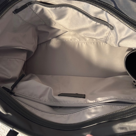 Tumi Voyageur Everyday Nylon Tote - Picture 7 of 13